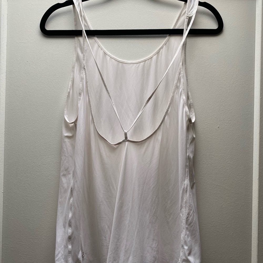 Lululemon sheer flowy tank - open back 6/8/10